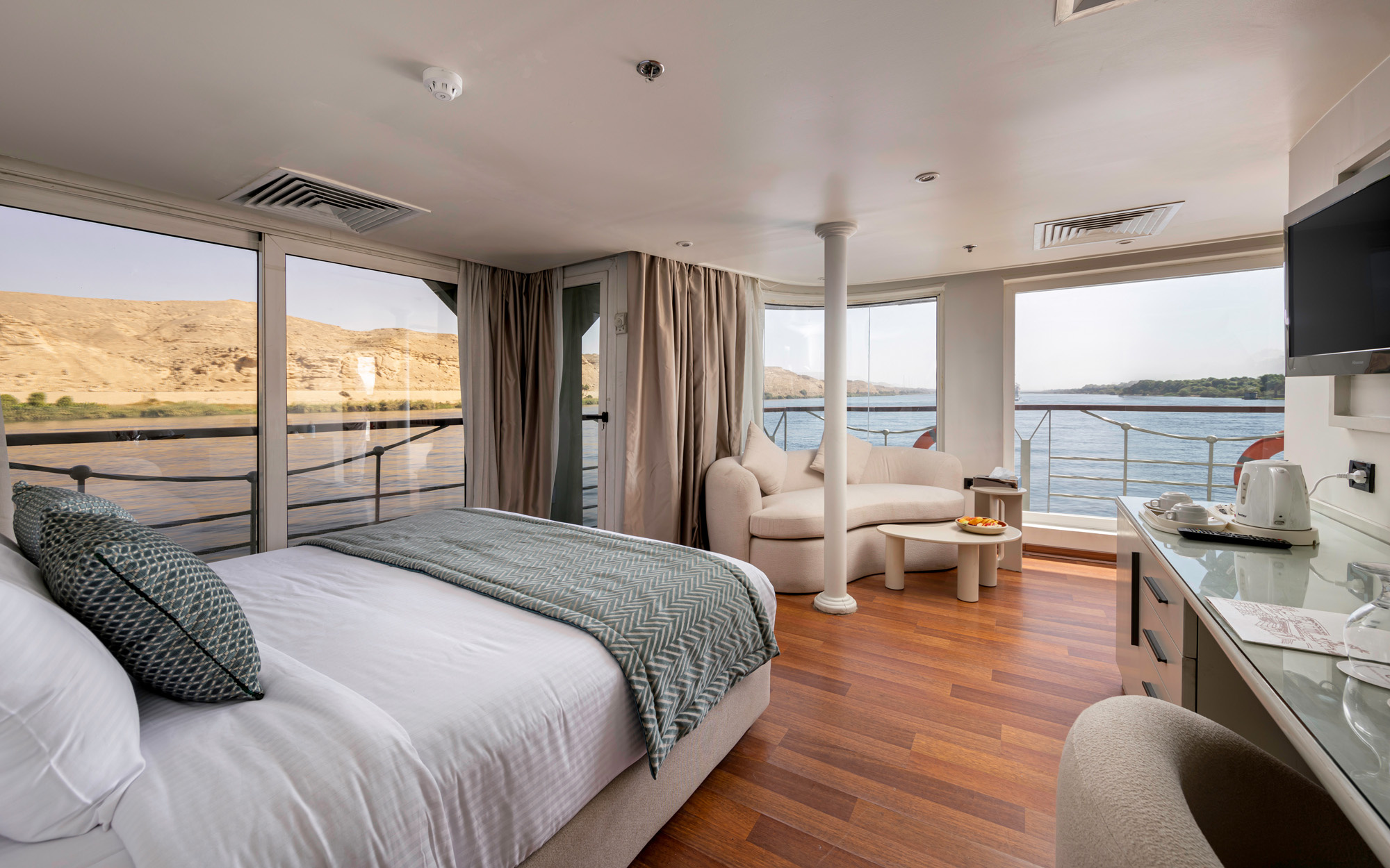 Grand Mandarin Nile Cruise