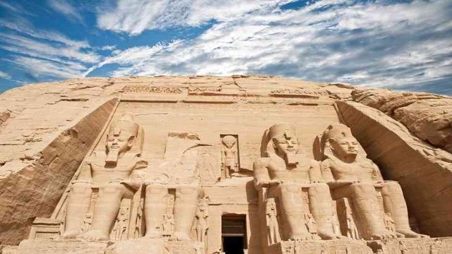 Luxor Airport Transfers To Aswan